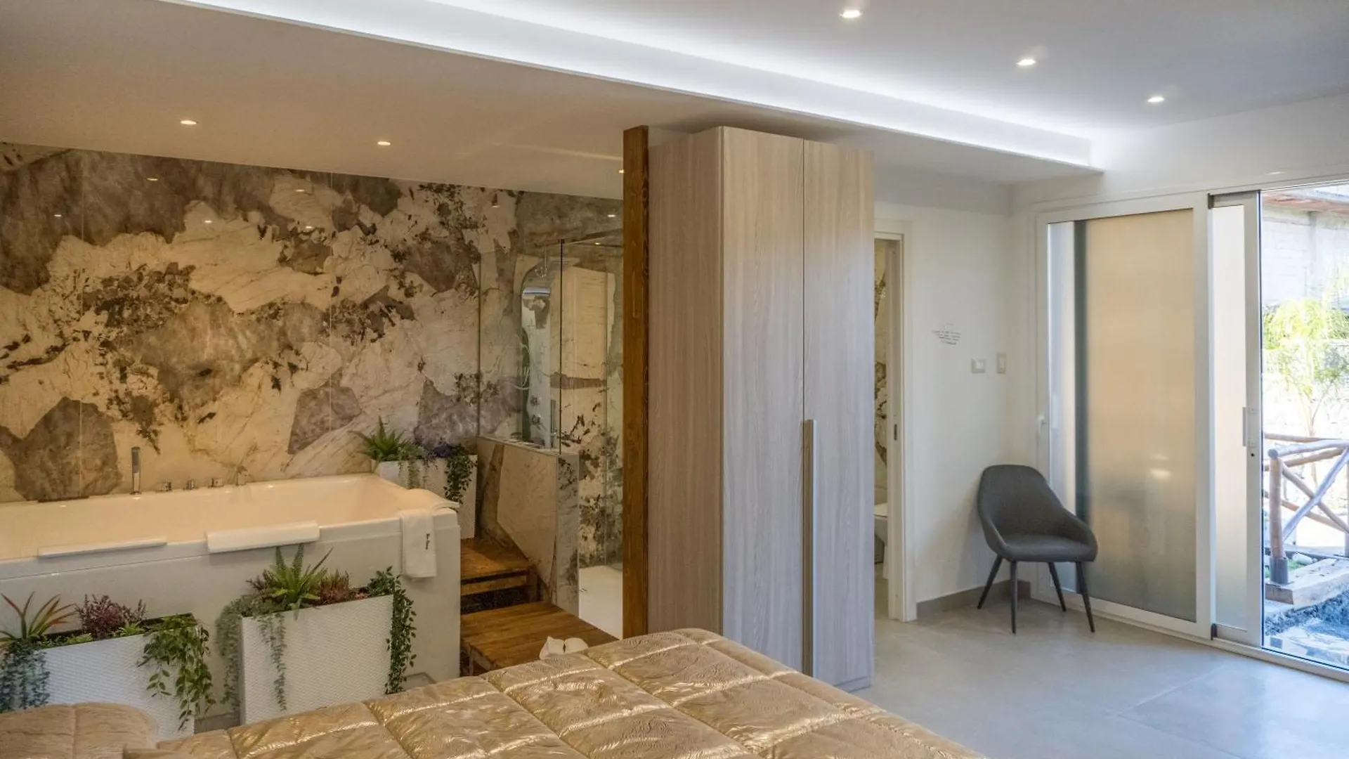 Etna Luxury Room-House Ragalna 0*,